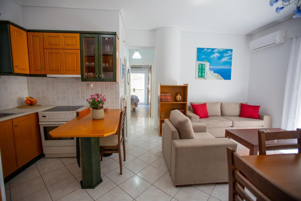 Poly'S Charming Home - City Center & Near The Beach 2Bedroom Apartment Nafpaktos Buitenkant foto