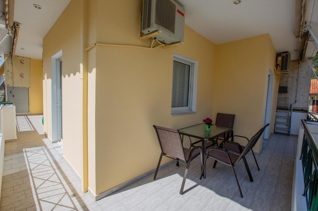 Poly'S Charming Home - City Center & Near The Beach 2Bedroom Apartment Nafpaktos Buitenkant foto